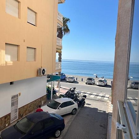 Apartamento A 10 Metros De La Playa Apartman La Herradura  Kültér fotó