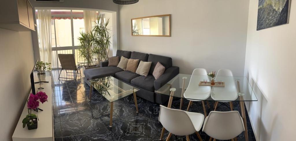 Apartamento A 10 Metros De La Playa Apartman La Herradura  Kültér fotó